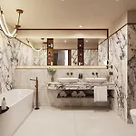Novotel Center 4* Lviv