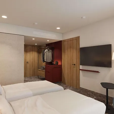 Novotel Center 4*